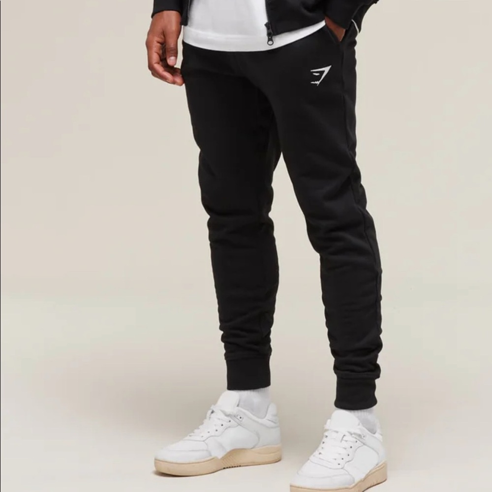 Gym Shark Crest Joggers - M new with tags